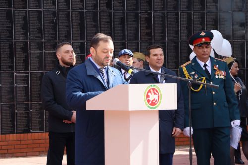 Апаслылар Бөек Җиңүнең 78 еллыгын билгеләп үтте