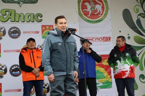 В Апастово прошел первый этап чемпионата России по гонкам на квадроциклах