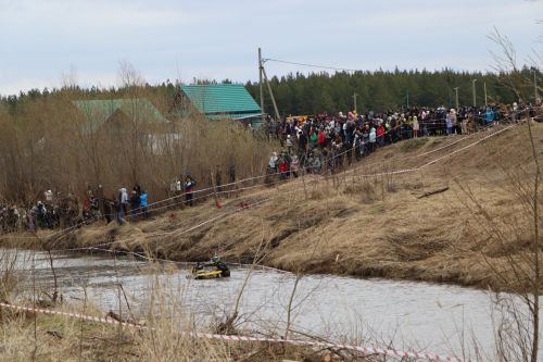 В Апастово прошел первый этап чемпионата России по гонкам на квадроциклах