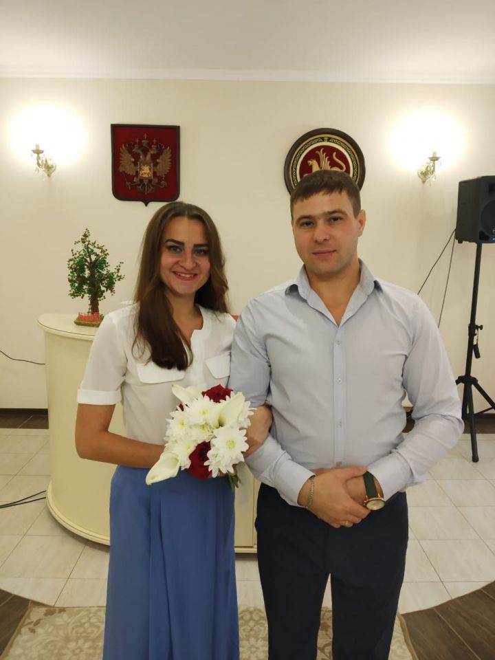 В Апастово зарегистрирован брак