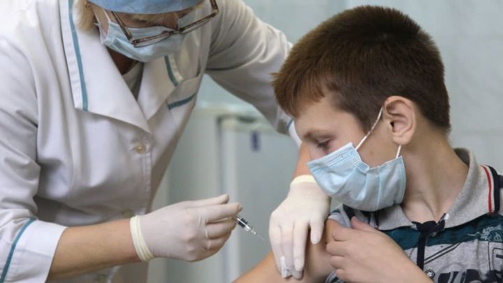 Продолжается вакцинация подростков