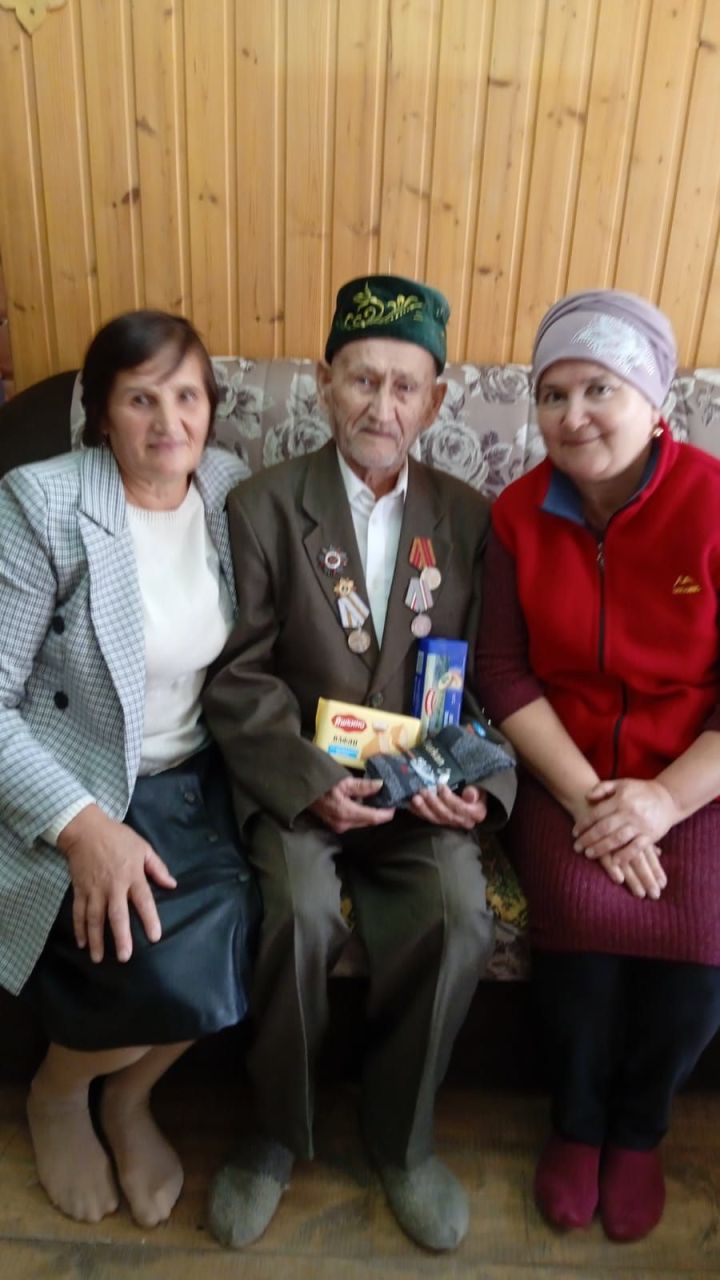 Поздравляют с Днем добра и уважения