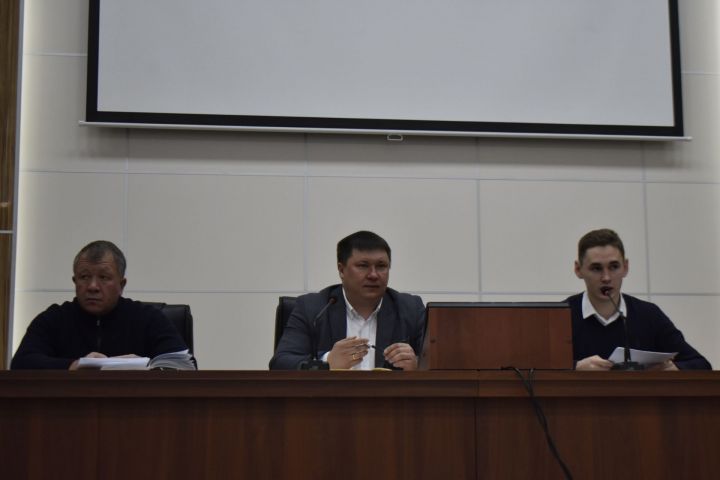 Апаста умартачылык өлкәсендә яңалыклар һәм социаль ярдәмнәр хакында сөйләштеләр