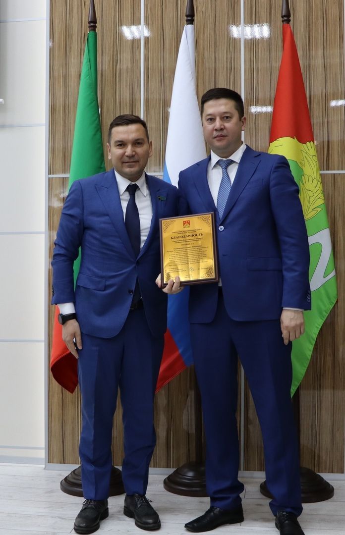 Рассмотрено заявление о досрочном прекращении полномочий руководителя исполкома Апастово Тугушева Алмаза Абзаловича
