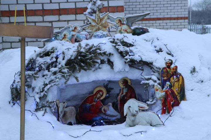 Жители Апастовского района отметили Рождество Христово