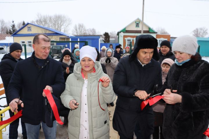 Әлмәндәр авылы яңа ФАПлы булды
