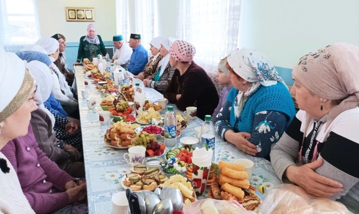 Карабай авылында халык ярдәме белән ифтар мәҗлесе узган