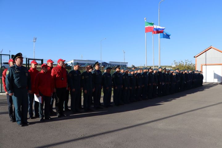 Апаста республиканың газ һәм төтеннән саклану хезмәтенең иң яхшы звеносын билгелиләр