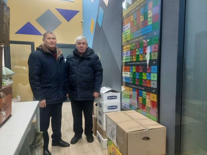 Апаста волонтерлар активлык күрсәтә