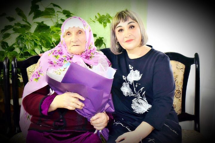 «Мин әнигә охшаган” бәйгесенә