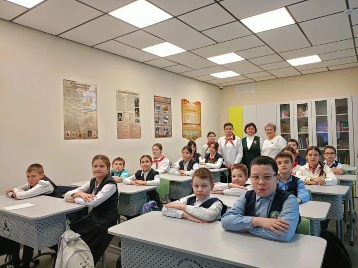 Апас мәктәбе укучылары бала хокуклары турында сөйләште