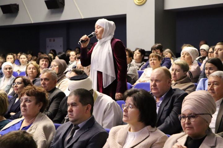 Апас муниципаль район Советының дүртенче чакырылыш 72 нче  сессиясе узды