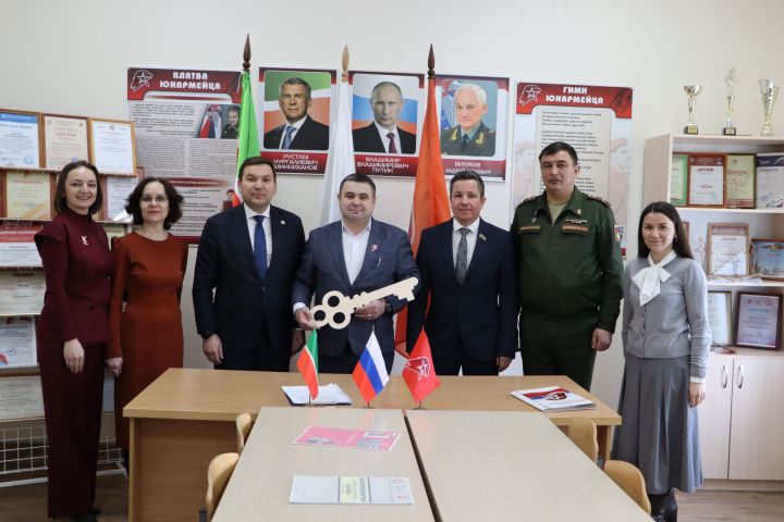 Апаста “Яшь армиячеләр йорты” ачылды