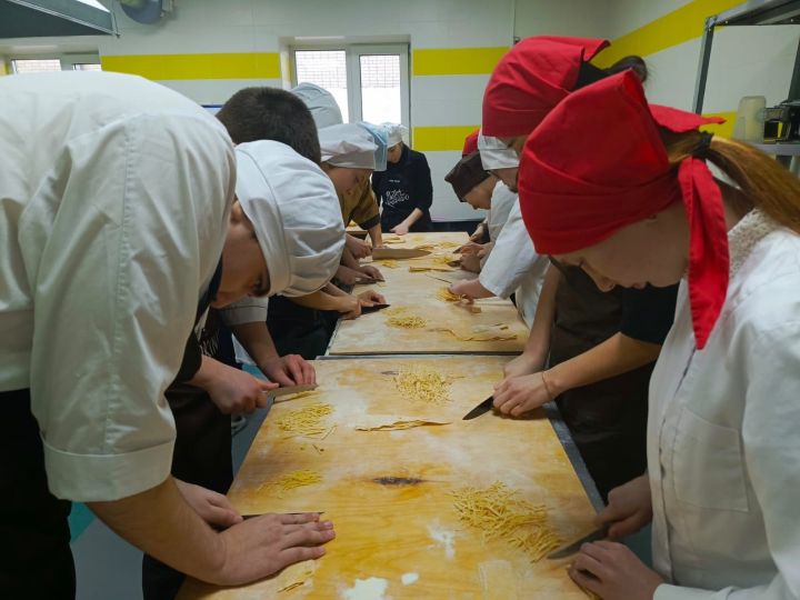 Аграр көллият студентлары йорт токмачы әзерләде