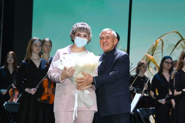 “Ходай мине 5 ул белән бүләкләде”