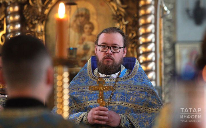 «Человек может зависеть даже от колбасы»: батюшка о том, для чего нужен Великий пост