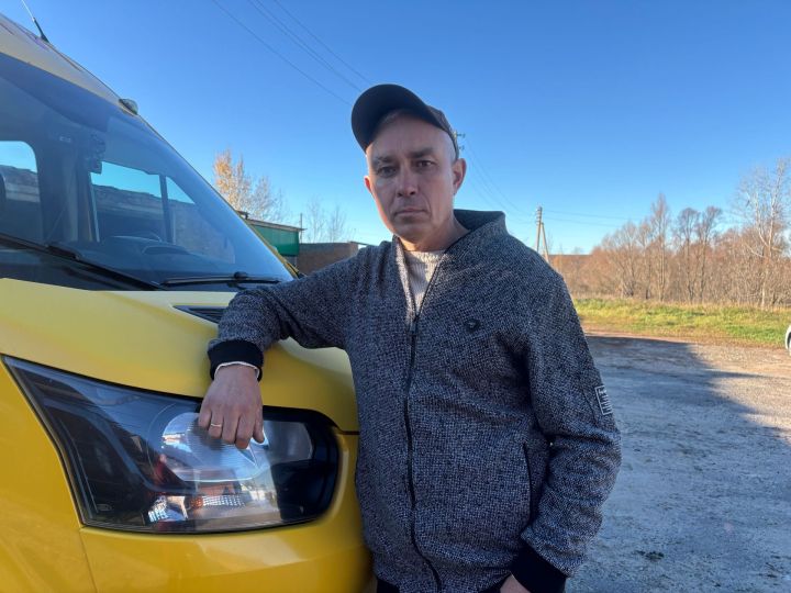 Иртәнге дога белән юлга: Илгиз Салаватов балаларны ничек йөртә