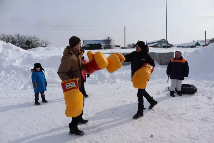 Масштабные масленичные гуляния прошли в деревне Табар Черки в рамках зимнего фестиваля «Курше»