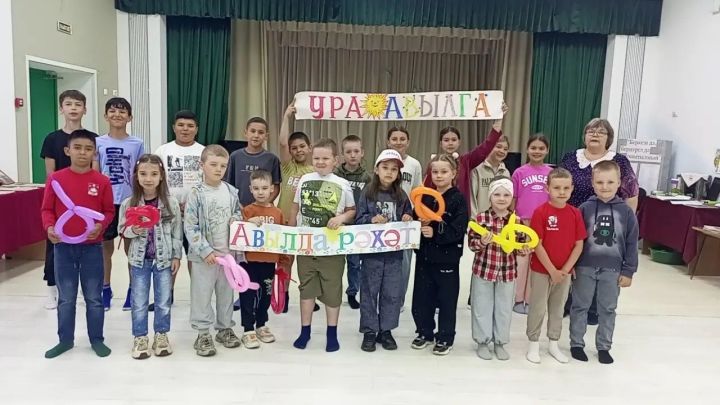 Кече Болгаерда “Авылда рәхәт” лагере бара