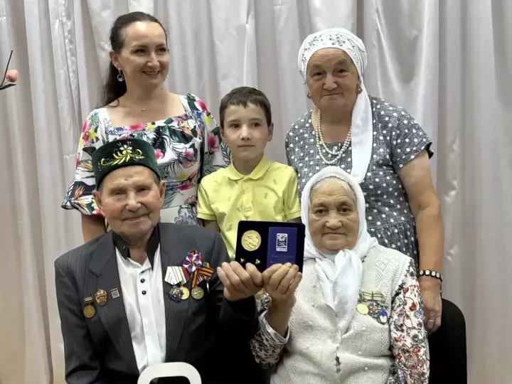 Гөлирам һәм Наил Нигъмәтҗановлар гаиләсе “Мәхәббәт һәм тугрылык өчен” медаленә лаек булды