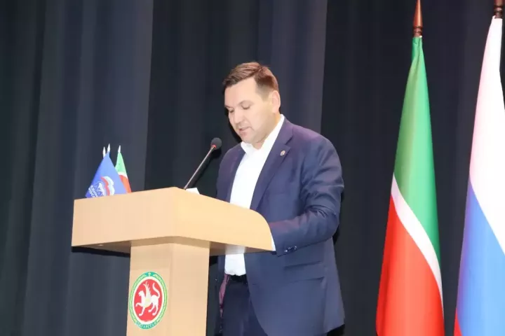 Апас районында “Бердәм Россия” җирле бүлекчәсенең “Нәтиҗәгә эшлибез” хисап-программа форумы узды