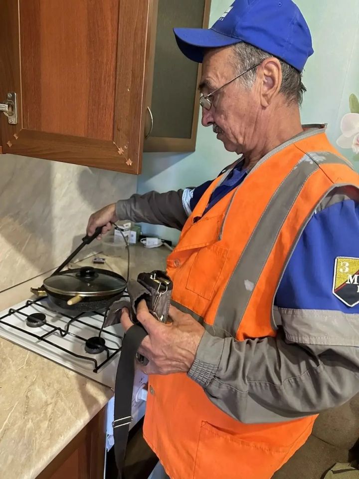 Апаста күп балалы гаиләләр белән очрашулар уза
